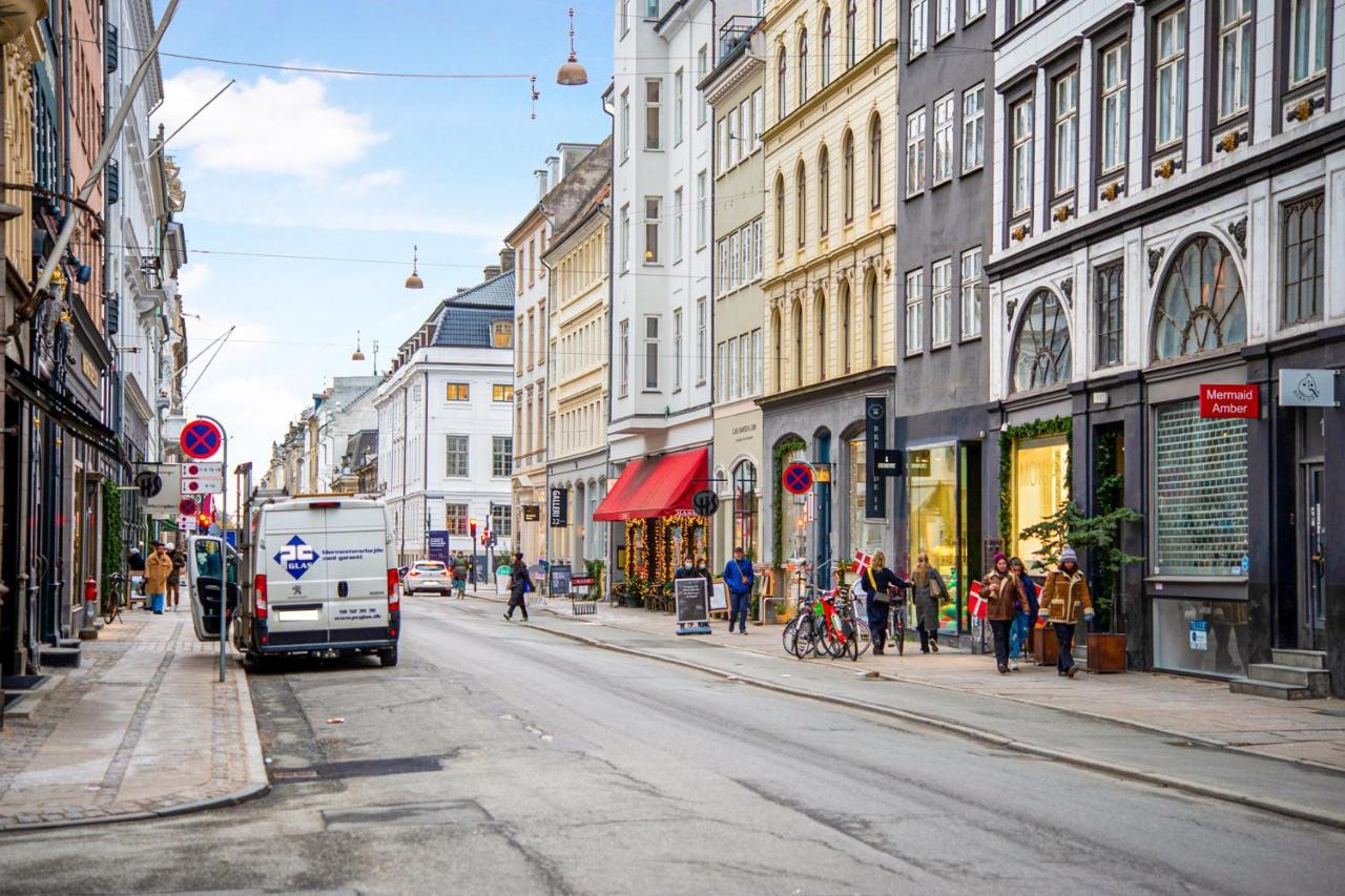 Appartamento Sanders Main - Popular Two-bedroom Duplex Next To Magical Nyhavn Copenaghen