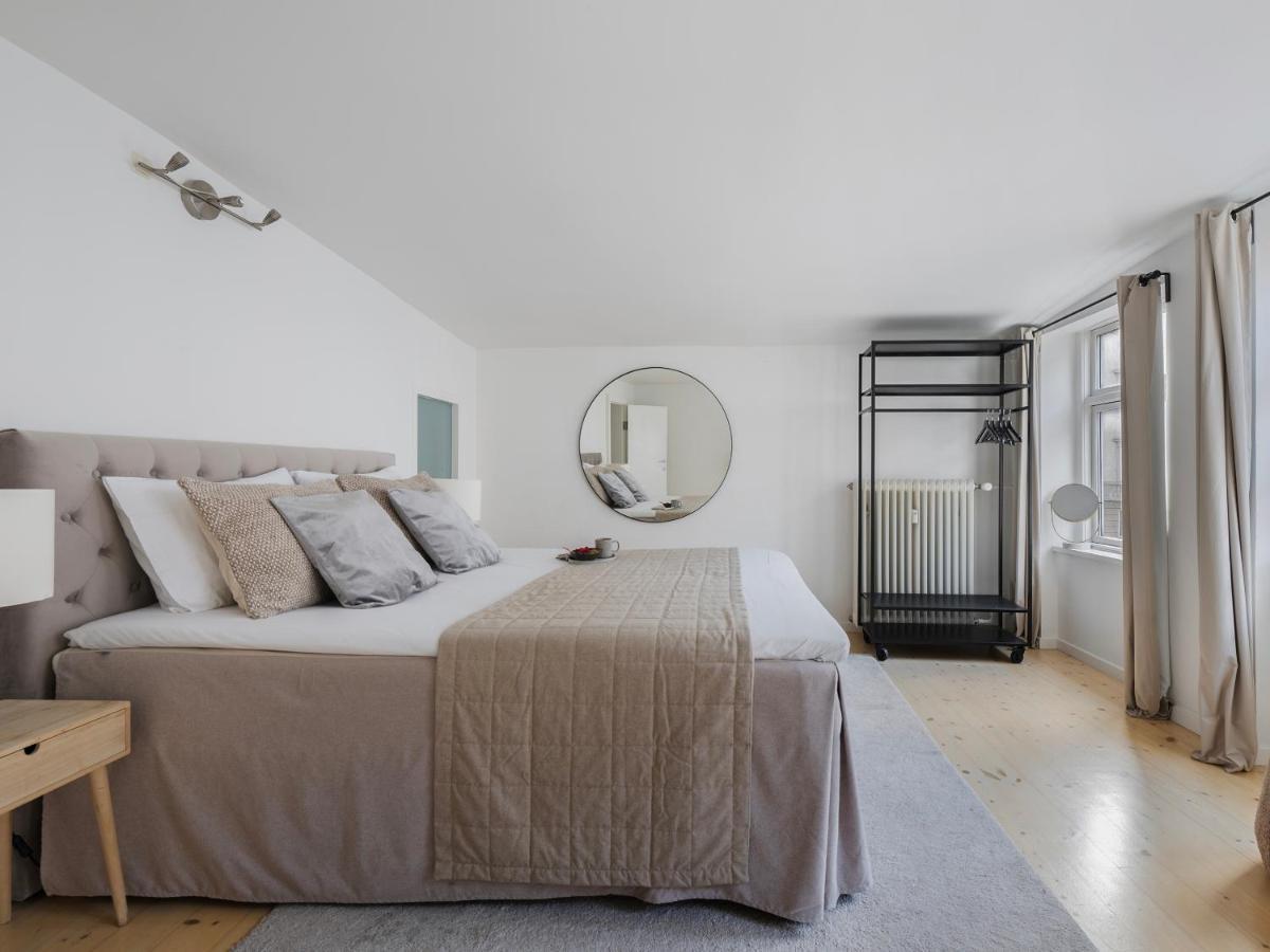 Appartamento Sanders Main - Popular Two-bedroom Duplex Next To Magical Nyhavn Copenaghen